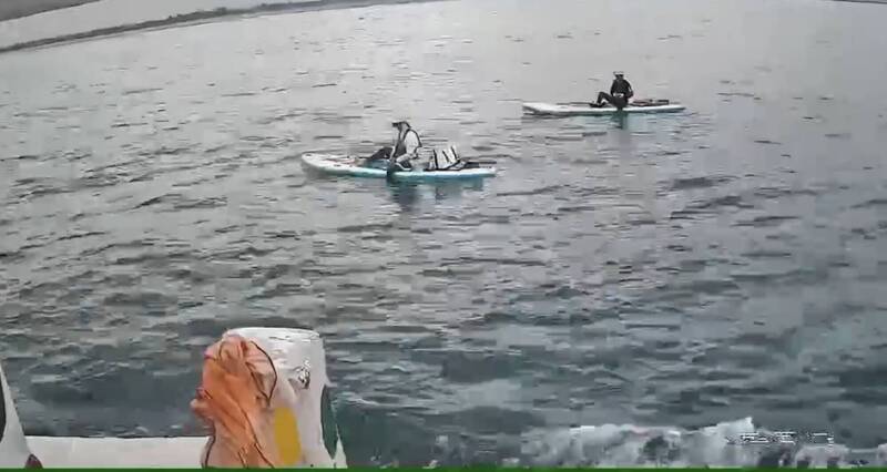 台東船長出海驚魂! 離岸2海里竟遇SUP 船頭突現人影嚇壞