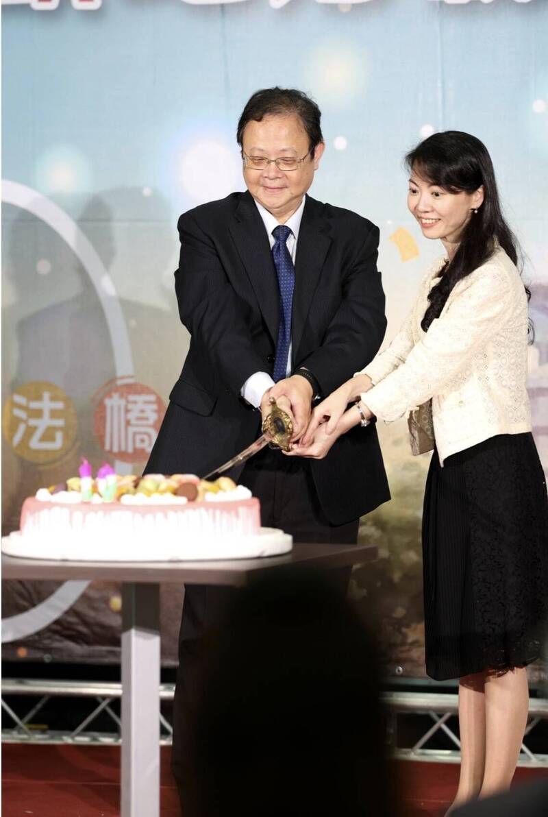 案到橋頭自然破! 橋檢10週年歷任檢察長風光「回娘家」