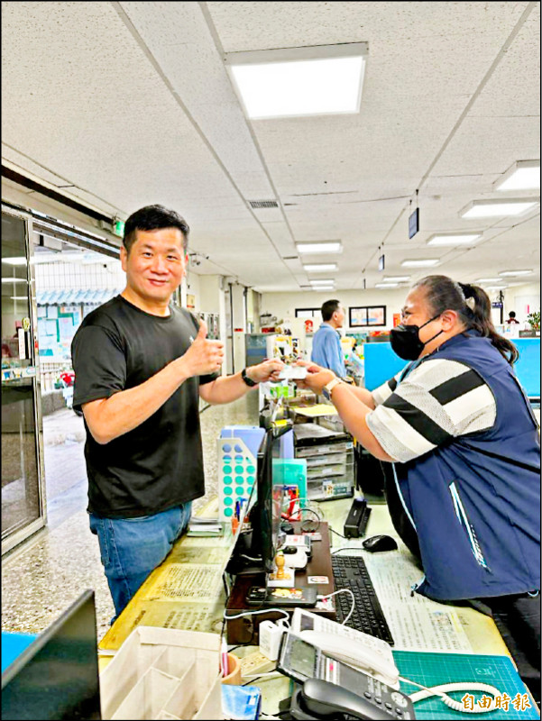 辦健保卡免奔波 恆春可申辦領卡