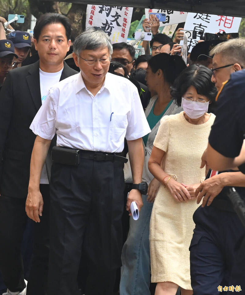 政治獻金案二審首戰!檢強攻侵占6000萬 柯文哲全盤否認 端木正認罪