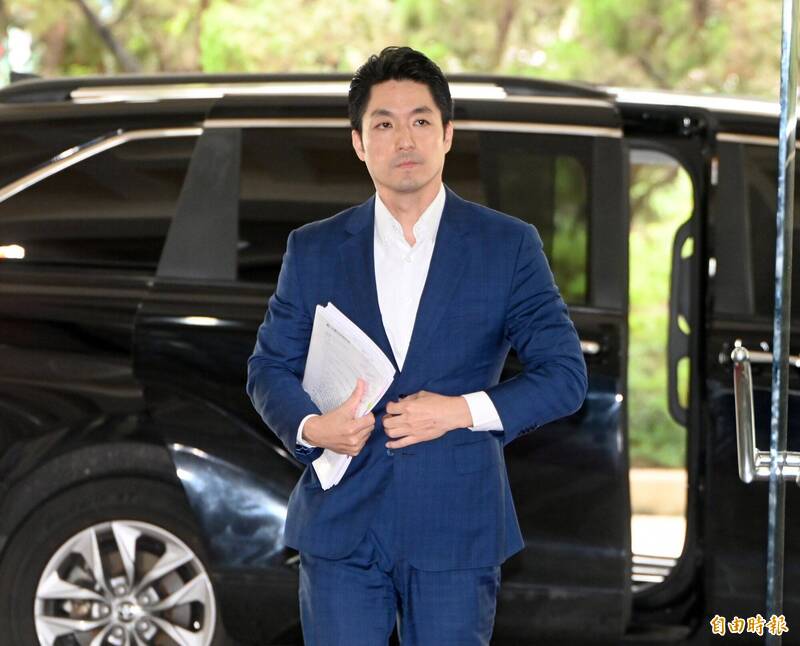 特權?蔣萬安昔靠國民黨5%條款闖立委初選才上演「王子復仇記」