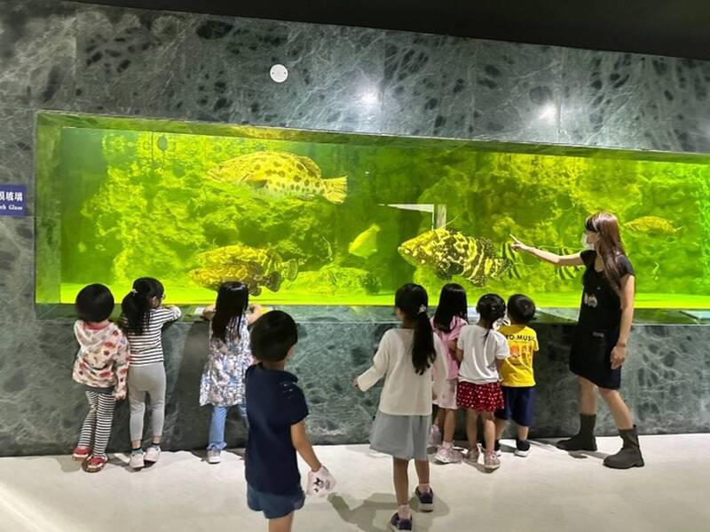 教育部推職場托育 15部會教保中心擴增近萬名額