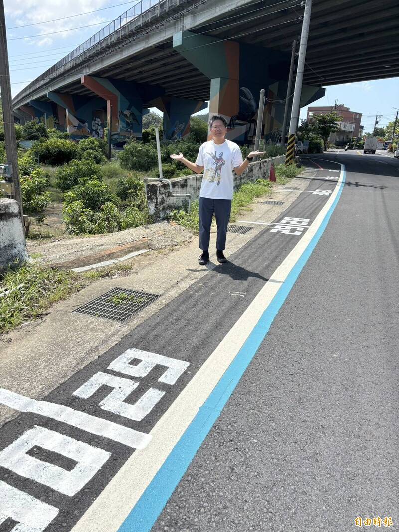香山農田出入口竟劃停車格 市議員林盈徹批市府太扯了