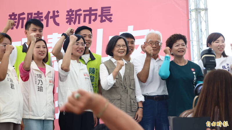 新的世代要走新的路 蔡英文暖挺蘇巧慧︰讓她當選才會更幸福