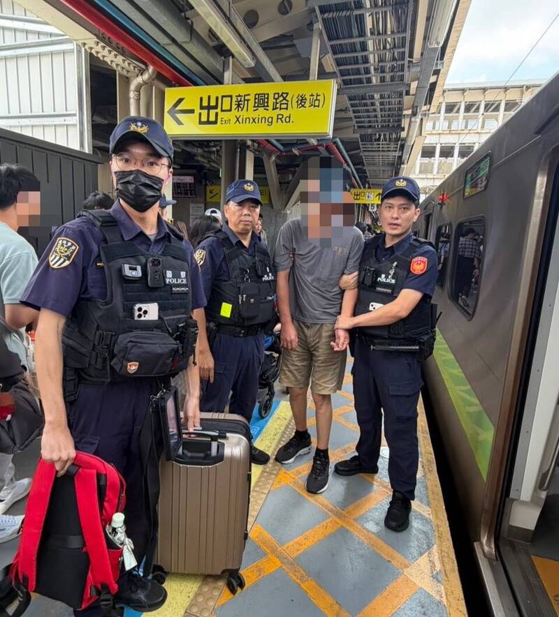醉漢火車上揚言要「殺人」 鐵警從基隆追到中壢攔截查扣瑞士刀