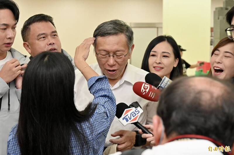 陳佩琪自嘲「刺蝟」沒工作 柯文哲:若老闆聘人不會想惹麻煩