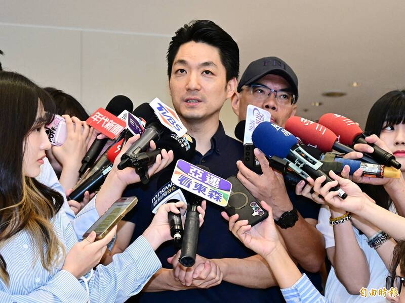 沈伯洋赴日穿防彈衣引網友關切台北治安 蔣萬安:別因選舉抹煞警察努力