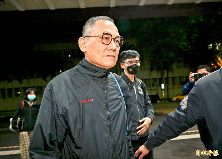 幫助張俊傑潛逃共犯、時序一次看 張育萌:逃亡鏈「透出紅光」!