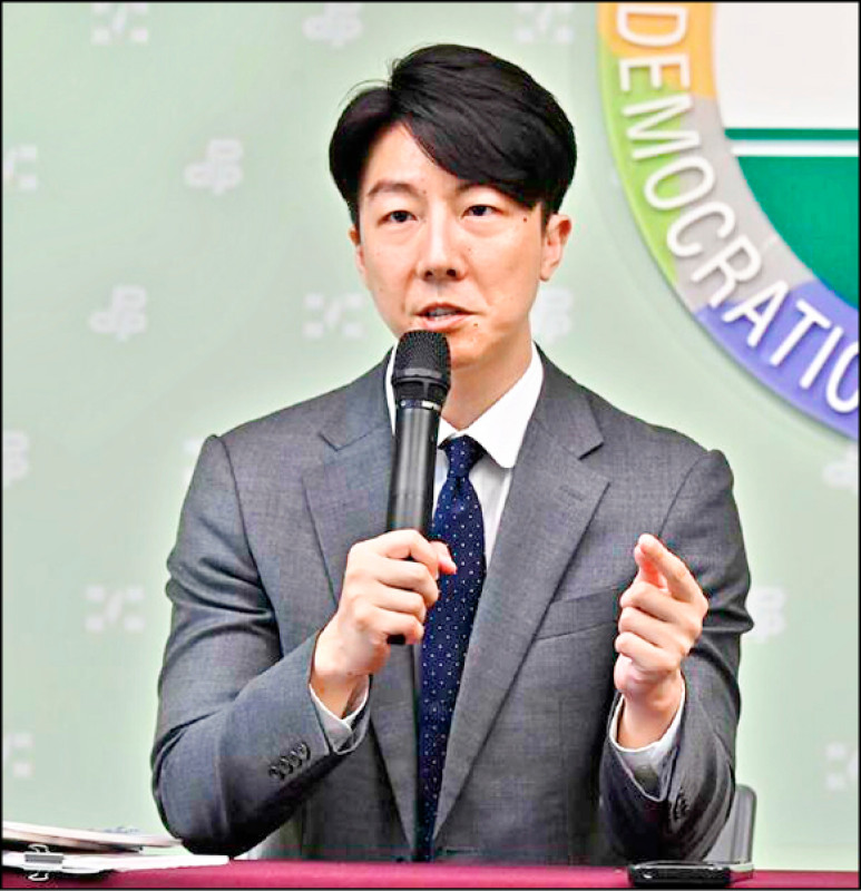 「黨外大聯盟」名號引攻防》綠營反擊:盧搶當共主 掩飾施政失能