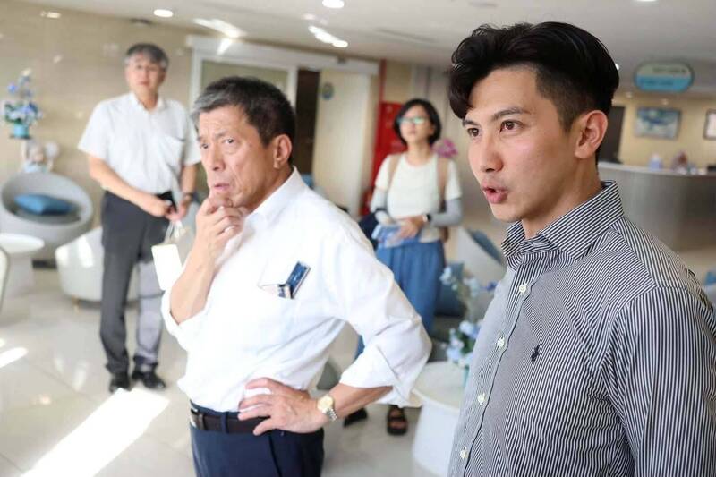 批藍放任全黨汙衊前鎮漁港 明孝里長酸:別說選市長、當里長都沒資格