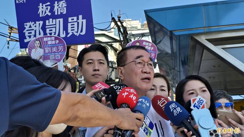 三重大稻埕景觀橋遭批「新瓶裝舊酒」 李四川:選上就規劃