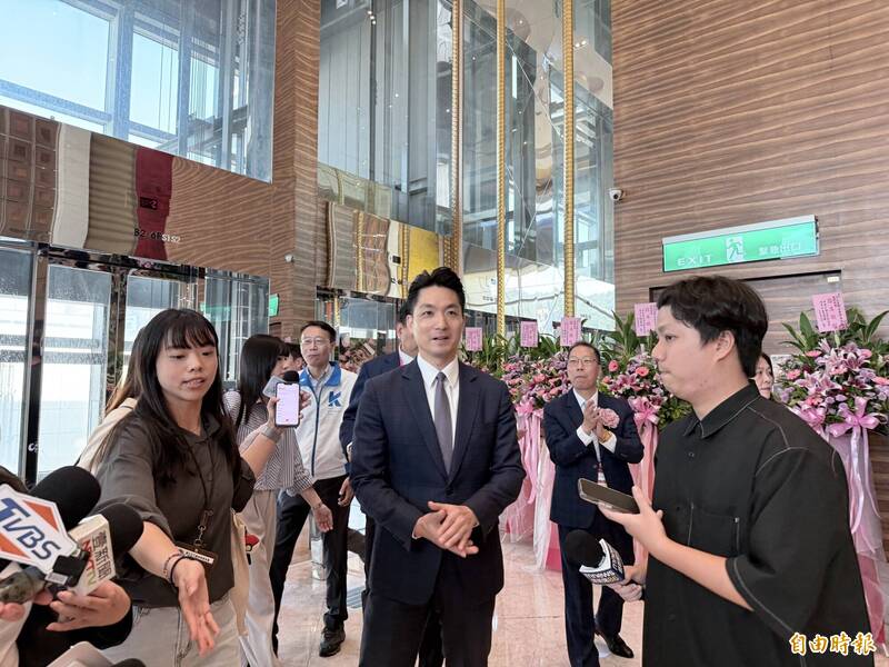 沈伯洋提內湖交通解方 蔣萬安:2年前就評估過「不可行」