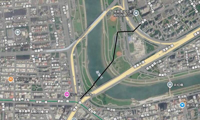 沈伯洋提內科自行車橋 周偉航揭單車族「越堤」痛點