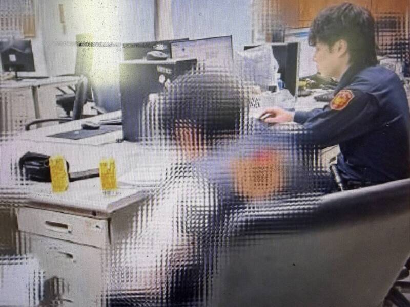 狠父逼兒自搧數十巴掌!「不聽話換我動手」 強制罪加重判刑