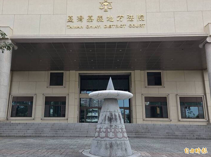 好穿識貨? 男洗衣店偷14件林保署背心 隔天穿上身遭逮