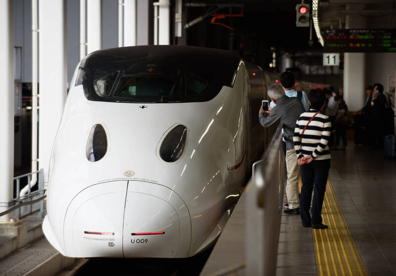 中斷52天!九州新幹線9/18全線復駛 首班車清晨發車