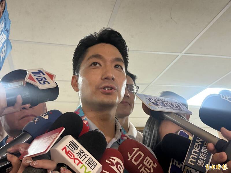 營養午餐食物中毒案 沈伯洋喊重回自費、蔣萬安稱民進黨議員也支持免費