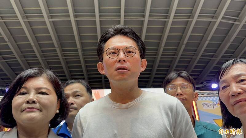 「洋流」引聯想「韓流」 黃國昌:尊重每個人選舉策略