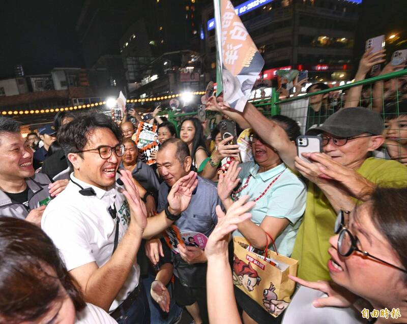 「洋流」席捲公館、景美夜市 他分析:戰場已推進到蔣萬安護城河內