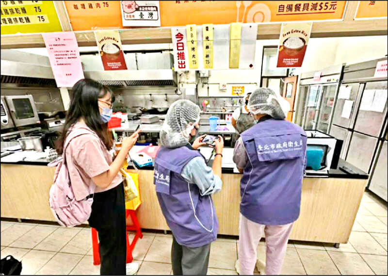 《免費營養午餐甫上路》成淵87生確定食物中毒 議員質疑食安破功