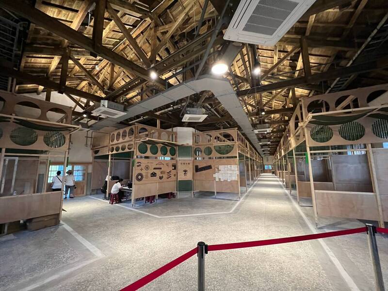 燒毀8年後浴火重生 苑裡百年市場重建落成