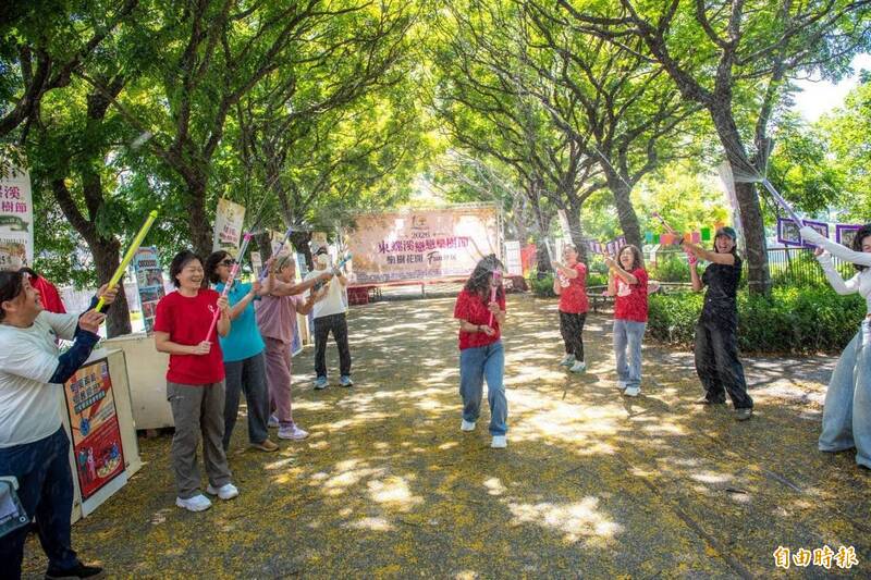 倒數一週狂開花! 彰化東螺溪「黃金雨」再現 戀戀欒樹節喜迎10週年