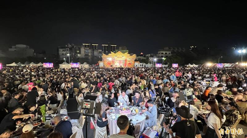 「鍘美」每桌16800元吃什麼?評價:台南辦桌就是浮誇!