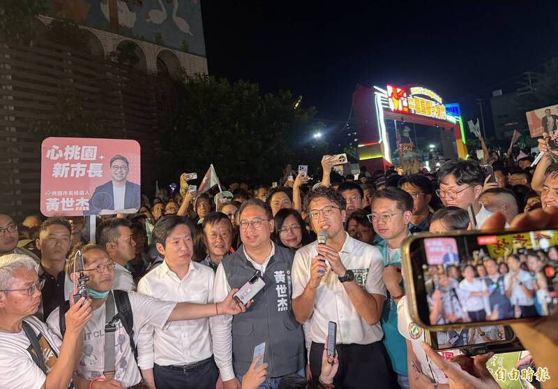 支持者擔心身體太累 沈伯洋分享妻傳授「咖啡補眠」撇步