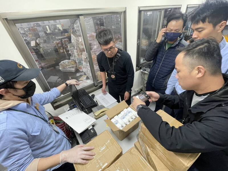 雲林男用「劉德華」假名進貨中國禽流感疫苗93.6公升被起訴