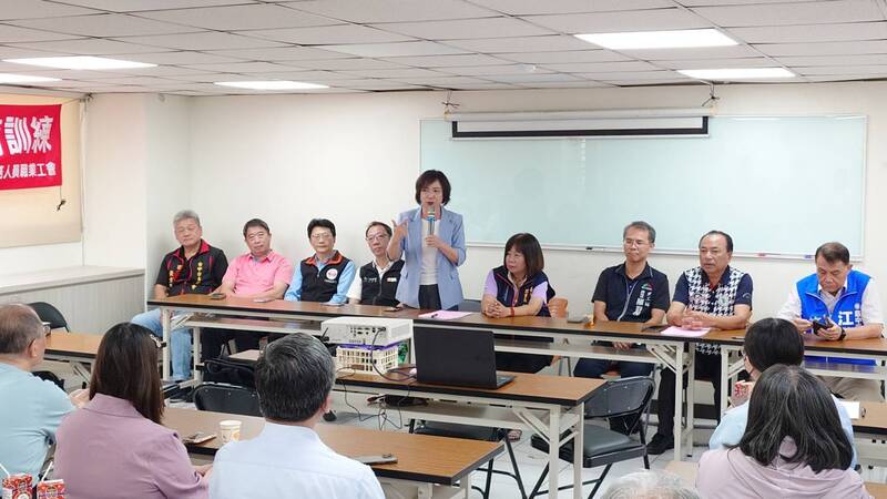 何欣純喊加碼勞工培訓:AI是助力不是取代