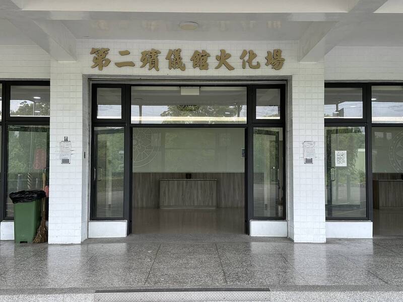 高市殯儀館2技工收受業者紅包 檢方認定涉貪罪嫌重大聲押