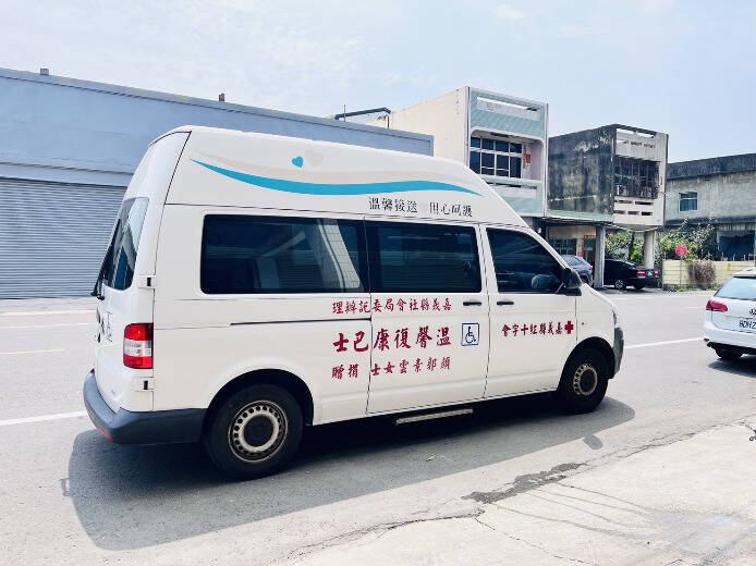 嘉縣假日復康巴士僅2輛 縣府評估增車
