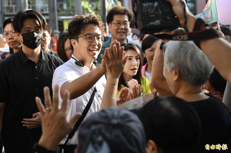 蔣萬安精緻防禦失靈 吳靜怡:沈伯洋聲量暴衝 李四川流量觸頂