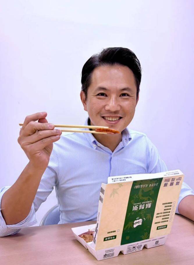在美食之都吃這個?陳以信跟風蔣萬安曬「鬍鬚張」照遭憤怒台南網友圍剿