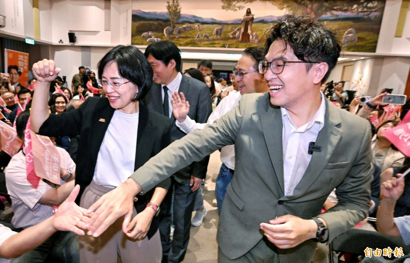 舊文被翻出!沈伯洋10年前「這原因」返台 蘇巧慧留言:我們的初心都不變