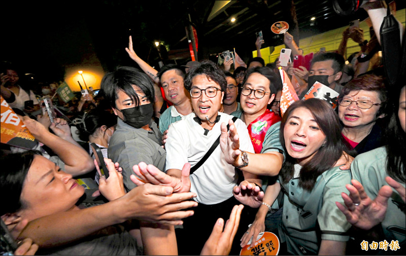洋流來了 人潮擠爆延三夜市
