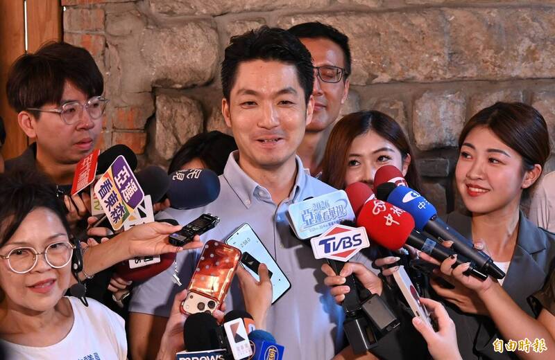 「大罷免的曹興誠」也是講稿? 網抓包蔣萬安上次也這樣回