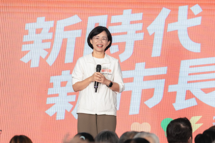 蘇巧慧民調超車李四川 張育萌:近2成小草不甩國昌老師 自己做決定