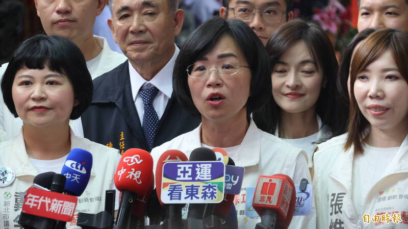 努力「洋流慧聚」 蘇巧慧預告跟沈伯洋接下來有很多合體機會