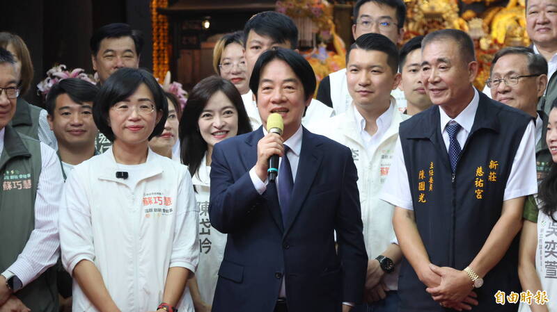 赴新莊慈祐宮參香祈福 賴總統:堅定守護台灣拚經濟