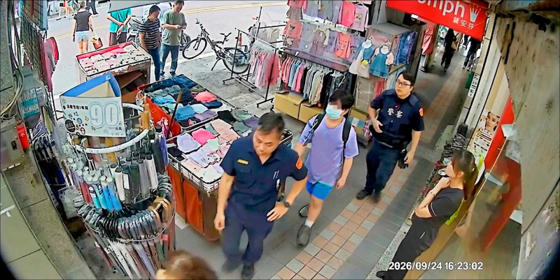 遭學弟刺頸 高中生從鬼門關搶回/家屬質疑刺頸馬上自首 只為拚減刑