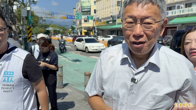 傅崐萁加碼喊「普發2萬」 柯文哲:大家很努力掏空台灣