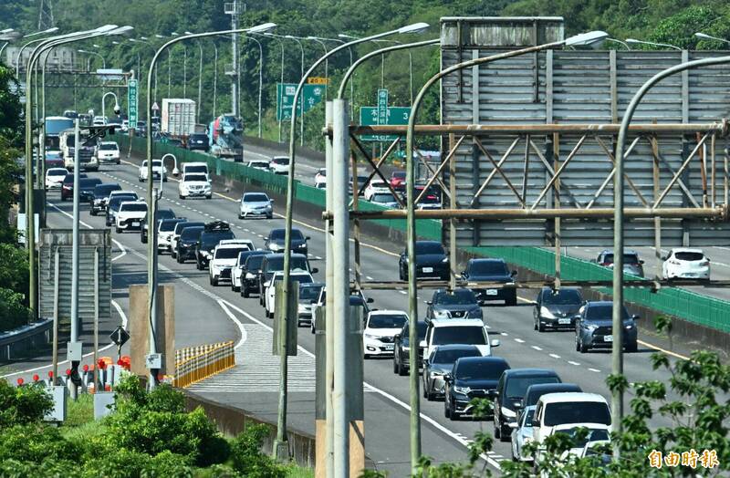 連假第2天國道9路段易塞車!高乘載管制 「國5北向」9時前應出發