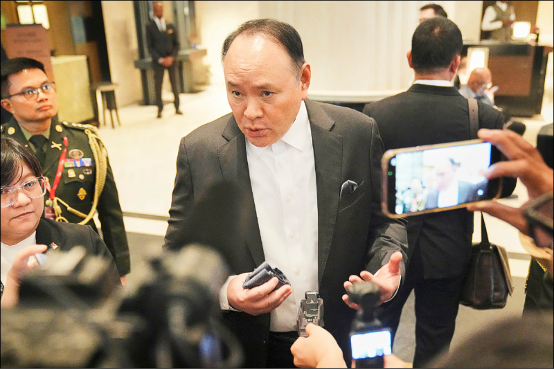 中國阻撓 菲防長：南海補給繼續 強化海上軍力投射 目標至經濟海域