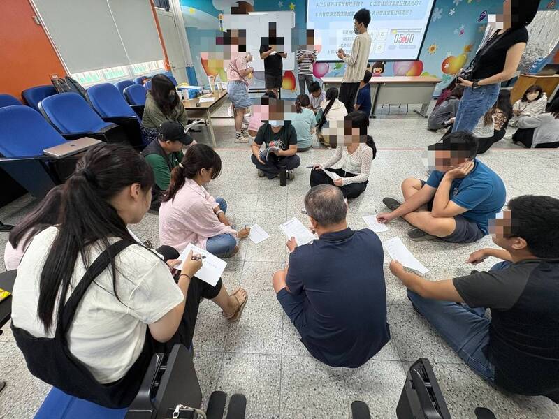 教師退休潮專題2-2》正職教師出現退休潮 未具教師證代理教師增加