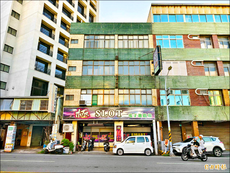 長期租慈善團體土地建屋／子繼承後租給遊藝場 判拆屋還地