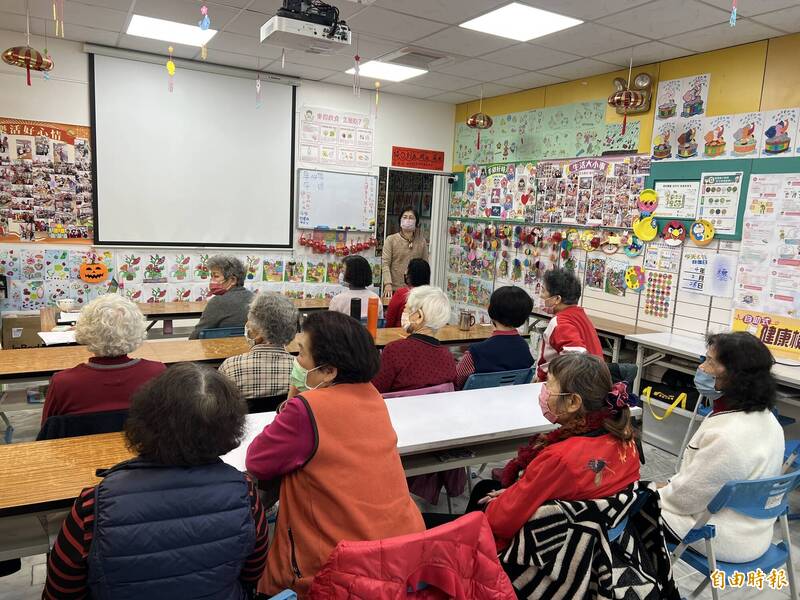 發錢了!雲林重陽禮金3.1億元10/2入帳 有公所霸氣再給5000元、2錢金戒指