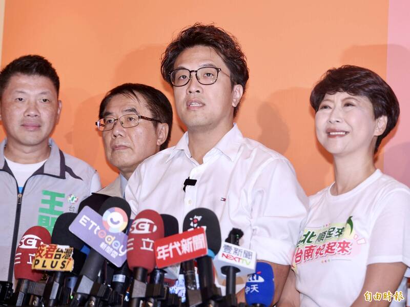 沈伯洋曾說南部食物太甜! 合體黃偉哲、陳亭妃「和解」喊緊張:講錯話會被消音