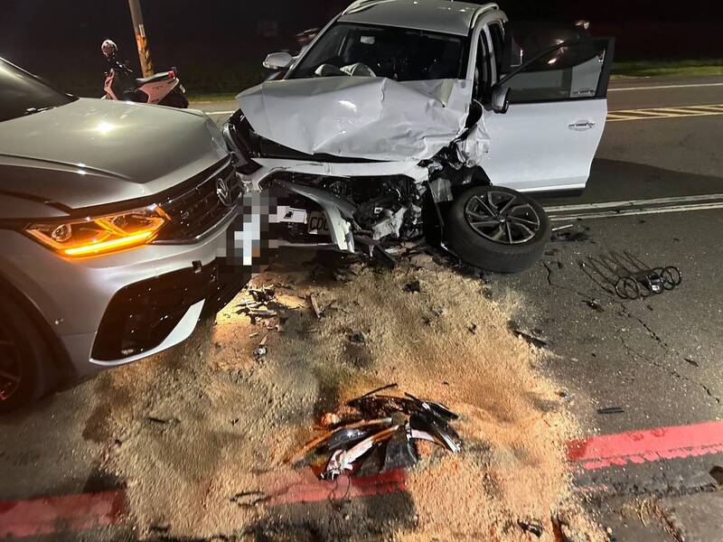 新莊堤外道連環車禍 男疲勞駕駛逆向害3汽車2機車撞一團7傷