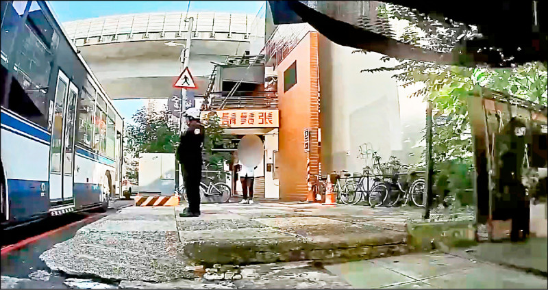 乘客陳屍客運三天》未清車載屍趴趴走 司機涉過失致死法辦